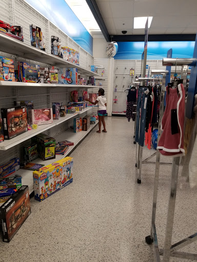 Clothing Store «Ross Dress for Less», reviews and photos, 7612 Denton Hwy, Watauga, TX 76148, USA