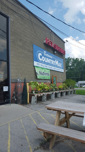 Pet Supply Store «CountryMax - Batavia», reviews and photos, 610 E Main St, Batavia, NY 14020, USA