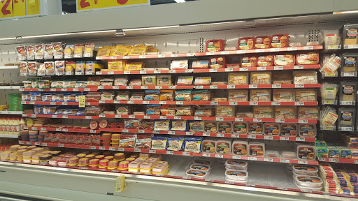 Grocery Store «H-E-B Grocery», reviews and photos, 110 Brazos Street, West Columbia, TX 77486, USA