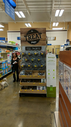 Pet Supply Store «PetSmart», reviews and photos, 19320 Nordhoff Way, Northridge, CA 91324, USA