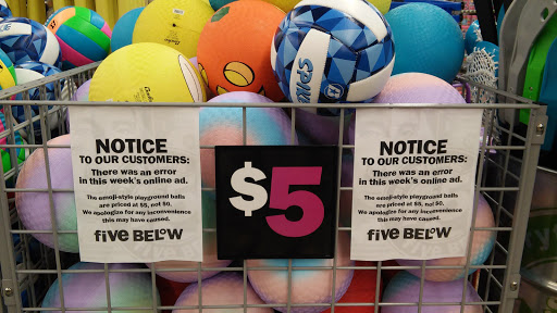 Variety Store «Five Below», reviews and photos, 4801 McKnight Rd, Pittsburgh, PA 15237, USA