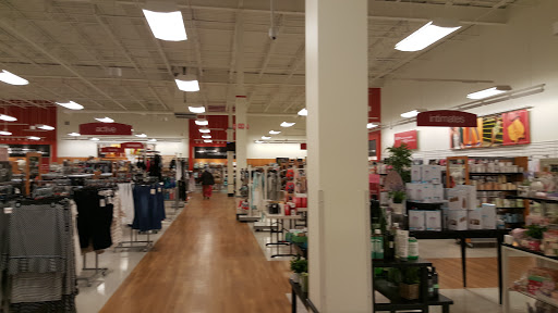 Department Store «T.J. Maxx», reviews and photos, 1300 Shingle Creek Xing, Brooklyn Center, MN 55430, USA