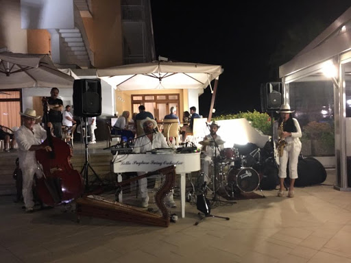 CAPRI SWING BAND - SWING ORCHESTRA