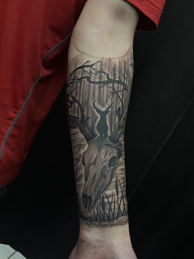 Explore 3 daughters tattoo ideas, creative tattoo ideas in Cadillac, available at Limitless Ink Tattoo Studio