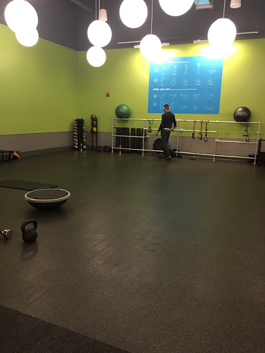 Gym «Blink Fitness Ozone Park», reviews and photos, 102-16 Liberty Ave, Ozone Park, NY 11416, USA