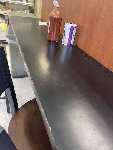 Grocery Store «Meridian Food Market», reviews and photos, 812 6th St, Miami Beach, FL 33139, USA