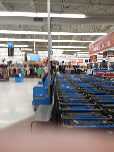 Discount Store «Walmart», reviews and photos, 120 Commercial Pkwy, Branford, CT 06405, USA