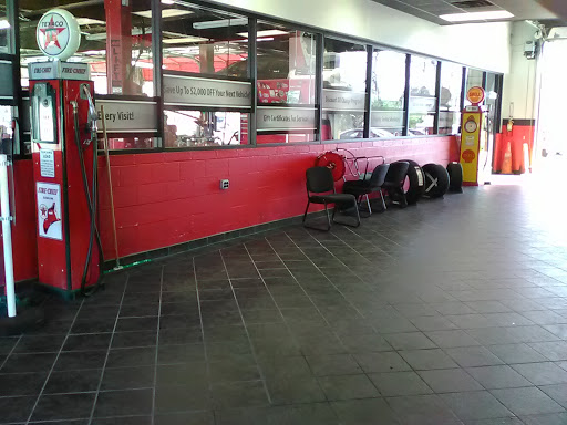 Car Dealer «Mike Duman Auto Sales», reviews and photos, 2300 Godwin Blvd, Suffolk, VA 23434, USA