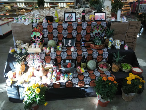 Grocery Store «El Super», reviews and photos, 315 San Fernando Mission Blvd, San Fernando, CA 91340, USA