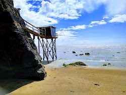 Creve Coeur beach'in fotoğrafı düz ve uzun ile birlikte