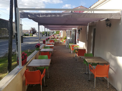 Le Relais de Tout Y Faut à Vergne