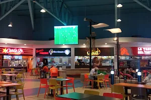 KFC - Shopping Península image