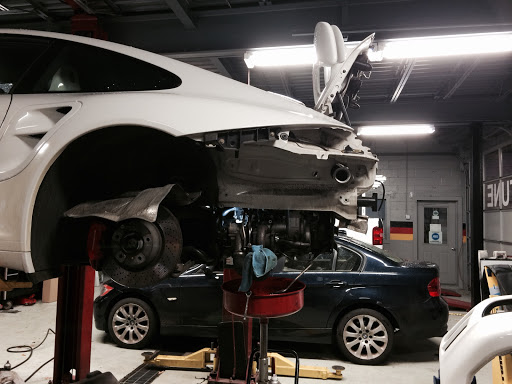 Auto Repair Shop «Stamford Auto Repair», reviews and photos, 859 E Main St, Stamford, CT 06902, USA