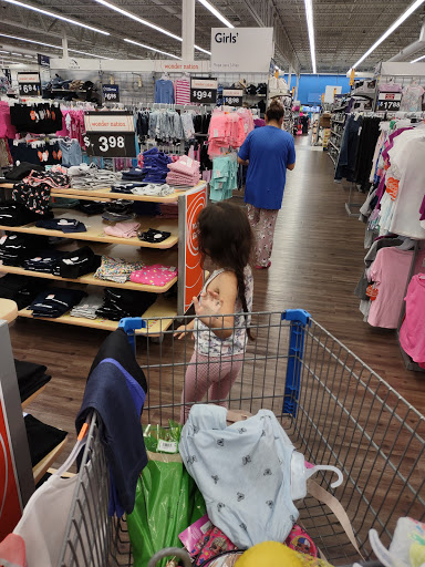 Department Store «Walmart Supercenter», reviews and photos, 400 Northfield Dr, Brownsburg, IN 46112, USA