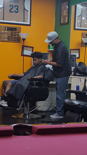 Barber Shop «In the Zone Barber Shop», reviews and photos, 10703 White Oak Ave, Granada Hills, CA 91344, USA