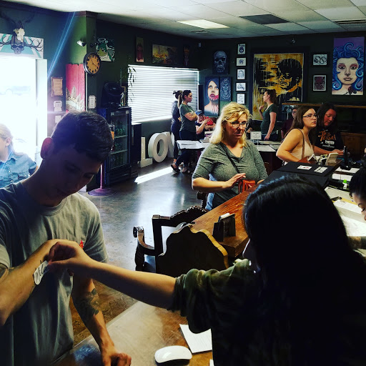 Tattoo Shop «Clovis Ink Tattoo», reviews and photos, 91 W Shaw Ave, Clovis, CA 93612, USA