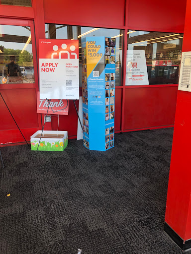 Office Supply Store «Staples», reviews and photos, 436 N Main St, Doylestown, PA 18901, USA