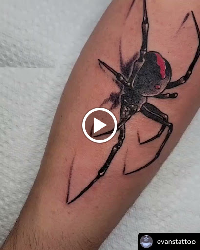 Explore lining tattoo ideas, creative tattoo ideas in Libertyville, available at Lucky Seven Tattoo