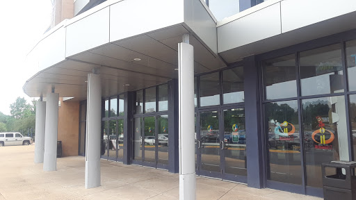 Movie Theater «Regal Cinemas Manassas 14 & IMAX», reviews and photos, 11380 Bulloch Dr, Manassas, VA 20109, USA