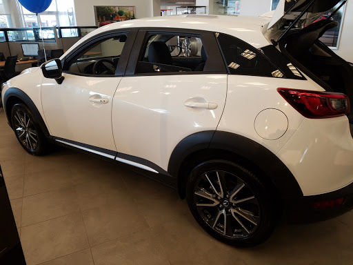Mazda Dealer «Hiley Mazda of Arlington», reviews and photos, 1400 Tech Centre Pkwy, Arlington, TX 76014, USA