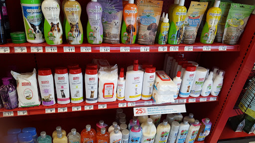 Pet Supply Store «Petco Animal Supplies», reviews and photos, 8020 Glen Ln, Eden Prairie, MN 55344, USA