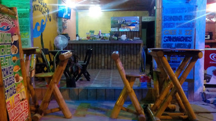 A Lo Bien Montañita Bar Restaurant - 56FW+8XM, Montañita, Ecuador