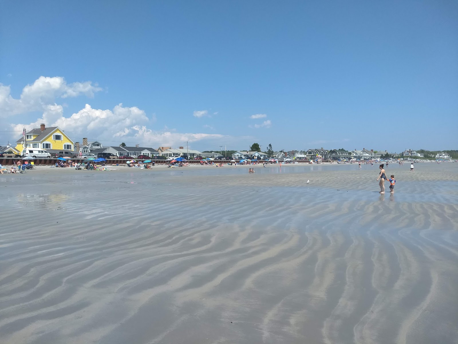 Photo de Goochs beach avec plage spacieuse