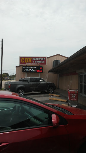 Hardware Store «Cox Hardware and Lumber», reviews and photos, 1923 N Wayside Dr, Houston, TX 77011, USA