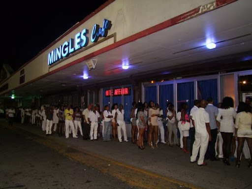 Bar & Grill «Mingles Restaurant and Lounge», reviews and photos, 4012 Boston Rd, Bronx, NY 10475, USA