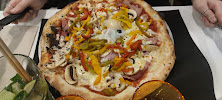 Pizza du Restaurant italien La Casa Mia à Flins-sur-Seine - n°9