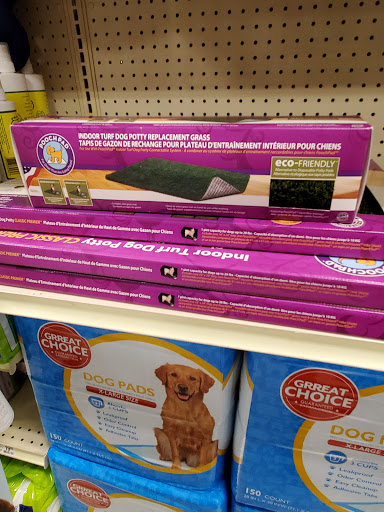 Pet Supply Store «PetSmart», reviews and photos, 607 Belmont St, Brockton, MA 02301, USA