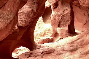 Fire Cave/Windstone Arch image