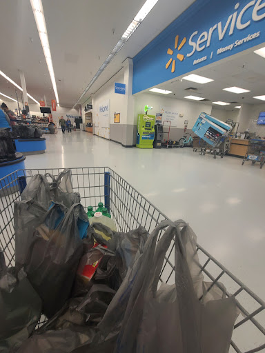 Department Store «Walmart Supercenter», reviews and photos, 1015 New Moody Ln, La Grange, KY 40031, USA