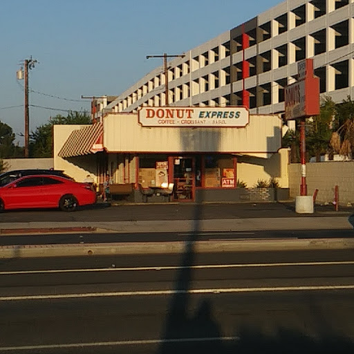 Donut Shop «Donut Express», reviews and photos, 6840 Beach Blvd, Buena Park, CA 90621, USA