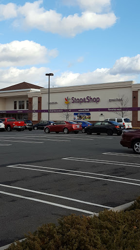 Dollar Store «Dollar Tree», reviews and photos, 176 Newington Rd, West Hartford, CT 06110, USA