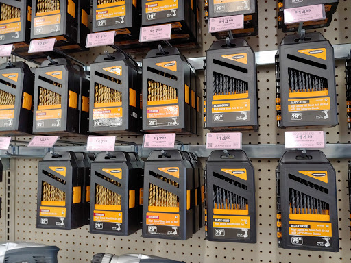 Hardware Store «Harbor Freight Tools», reviews and photos, 30990 US Hwy 19 N, Palm Harbor, FL 34684, USA