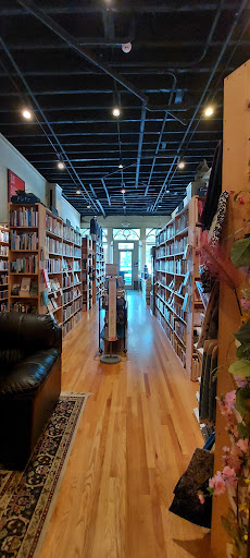 Book Store «Duck River Books», reviews and photos, 12 Public Square, Columbia, TN 38401, USA