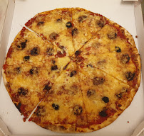 Plats et boissons du Pizzeria Planet Pizza à La Fare-les-Oliviers - n°5