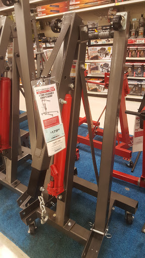 Hardware Store «Harbor Freight Tools», reviews and photos, 6808 W Greenfield Ave, West Allis, WI 53214, USA