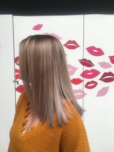 Hair Salon «Regis Salon», reviews and photos, 2825 S Glenstone Ave #222, Springfield, MO 65804, USA