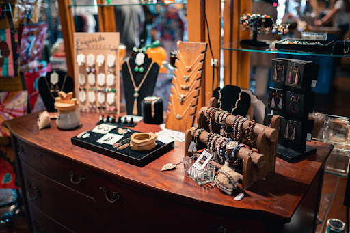 Orchard «The Orchard Shop», reviews and photos, 311 W St Joseph St, Muncie, IN 47303, USA