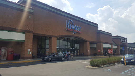 Grocery Store «Kroger», reviews and photos, 1425 Worthington Centre Dr, Worthington, OH 43085, USA
