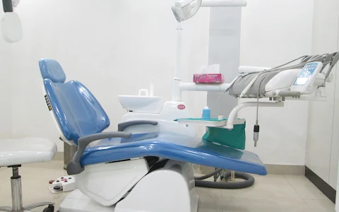 DENTELLE Dental Clinic image