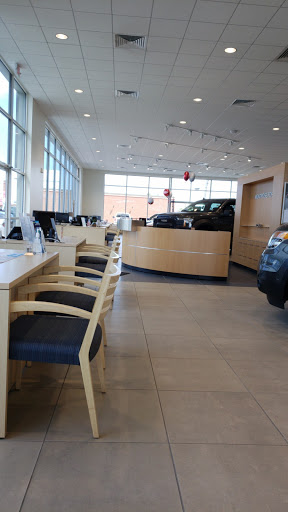 Used Car Dealer «Montrose Ford in Fairlawn», reviews and photos, 3960 Medina Rd, Fairlawn, OH 44333, USA