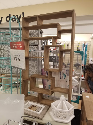 Department Store «HomeGoods», reviews and photos, 2960 W Grant Line Rd, Tracy, CA 95304, USA