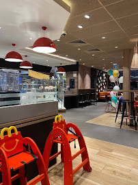 Atmosphère du Restauration rapide McDonald's à Mondeville - n°1