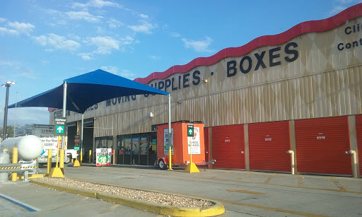 Truck Rental Agency «U-Haul Moving & Storage of West Tampa», reviews and photos, 4406 W Hillsborough Ave, Tampa, FL 33614, USA