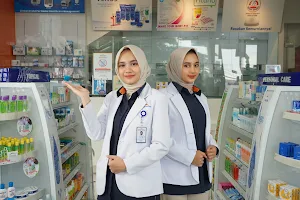 Apotek Kimia Farma Mayang image