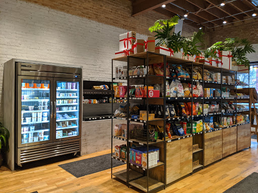 Gourmet Grocery Store «The Market by Foxtrot», reviews and photos, 1019 W Lake St, Chicago, IL 60654, USA