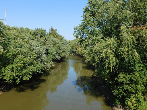 Dry Cleaner «Don’s Claytons DCI Fine DryCleaning», reviews and photos, 518 N Barker Ave, Evansville, IN 47712, USA